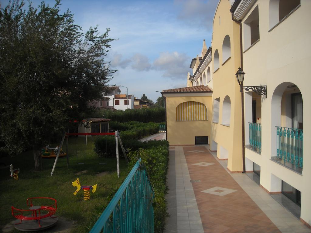 Residence Il Borgo 奥罗塞伊 外观 照片